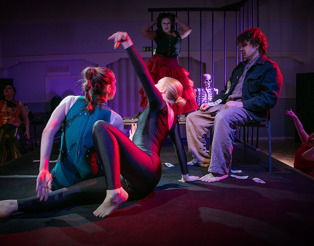 Sivun valokuvat © Mikko Vattulainen Sivun valokuvat © Mikko Vattulainen